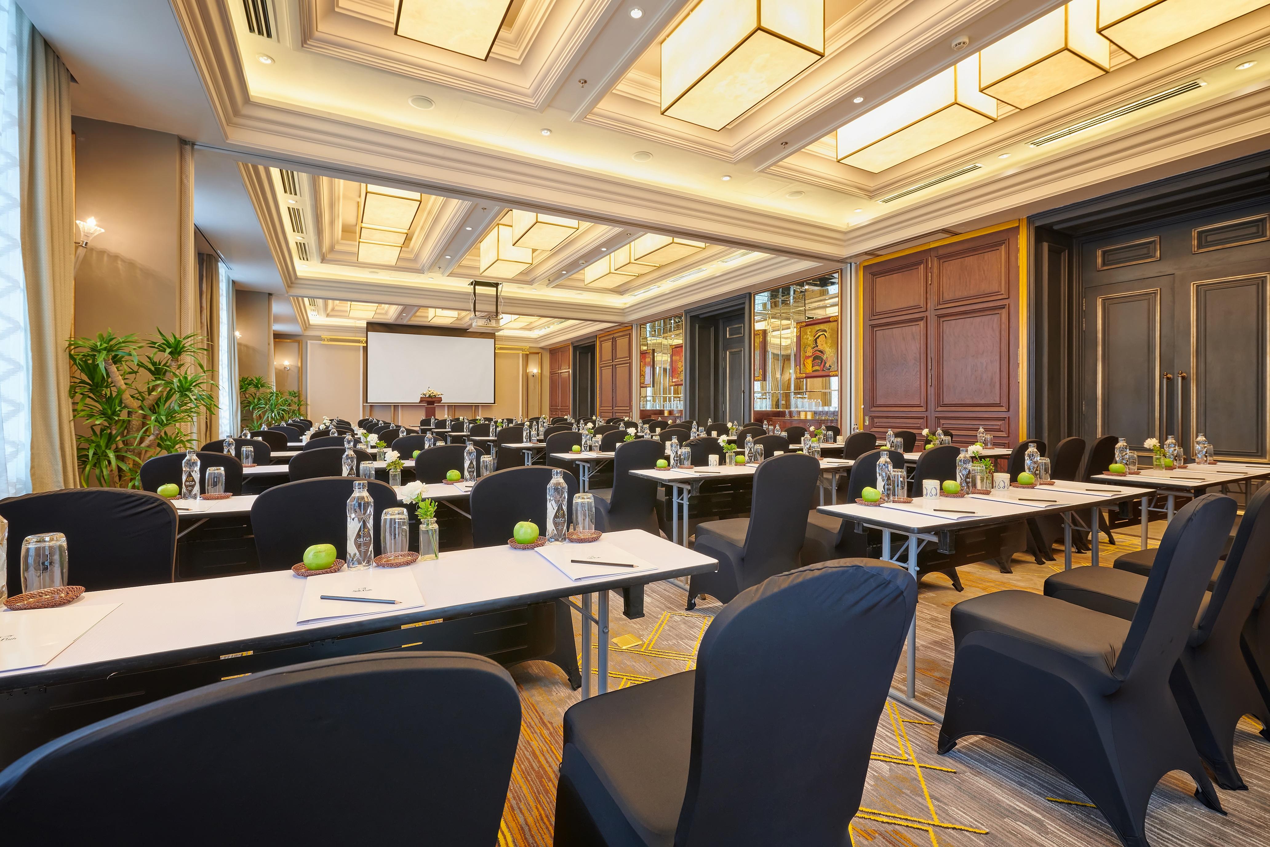 Silk Path Grand Sapa Resort & Spa Kültér fotó Meeting room
